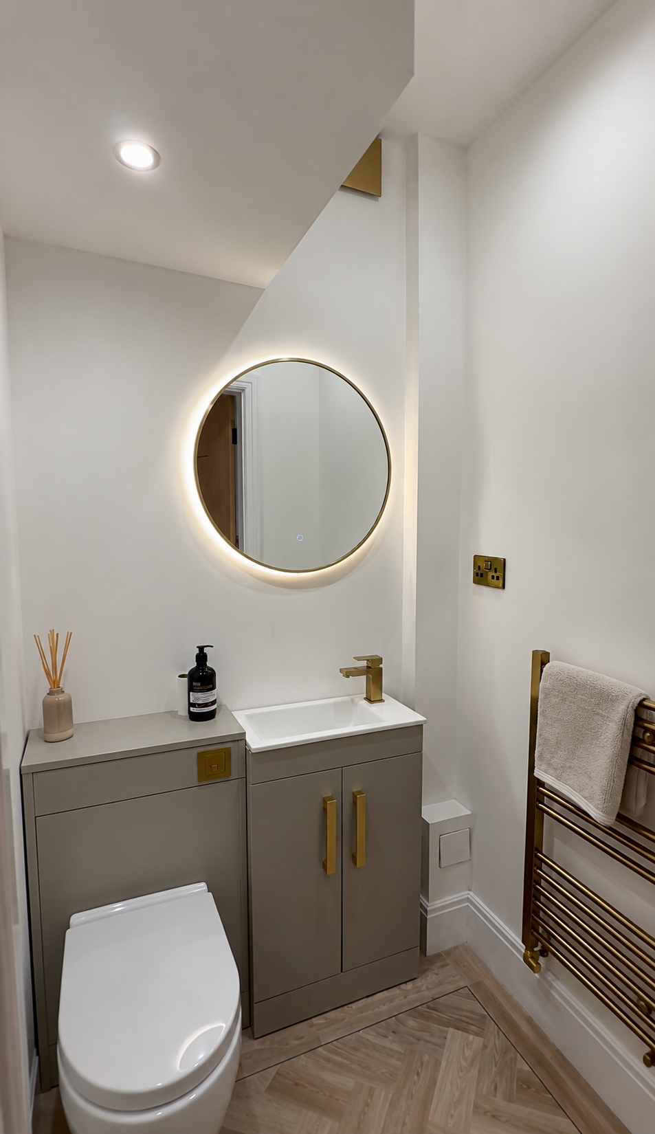 nic bathroom